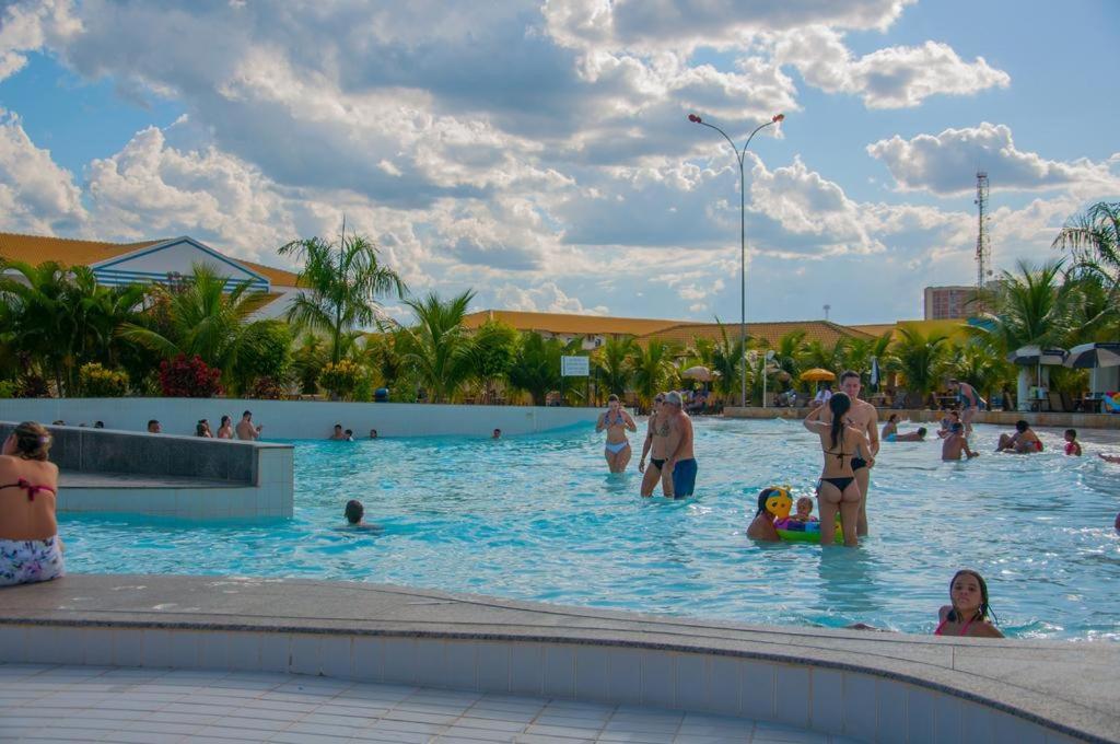 Lacqua Diroma -Cn Hospedagem Hotel Caldas Novas Exterior photo